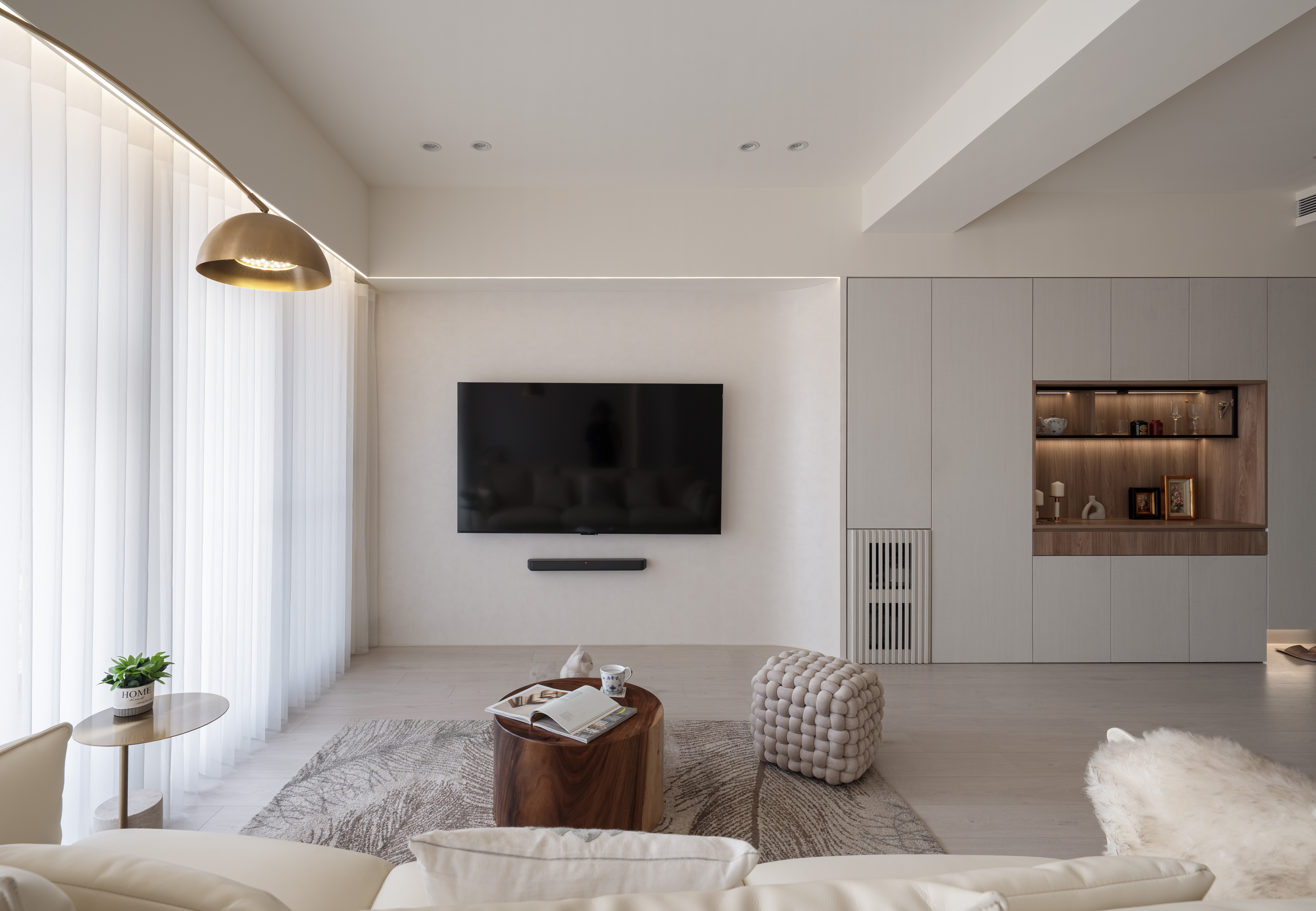 柔光寓所 Soft Glow Residence